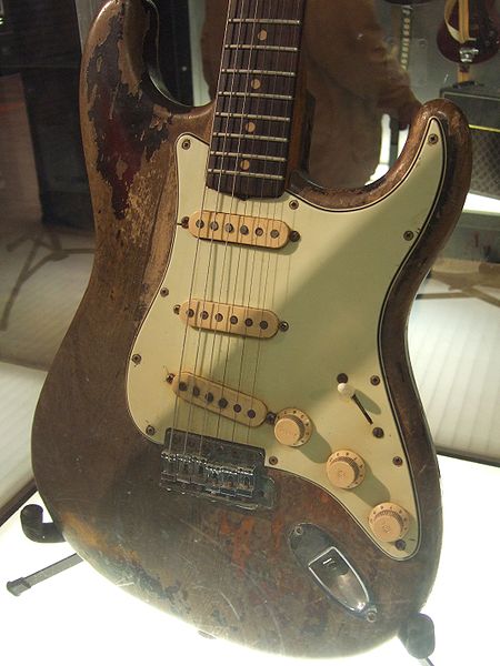 Rory_Gallagher's_1961_Fender_Stratocaster